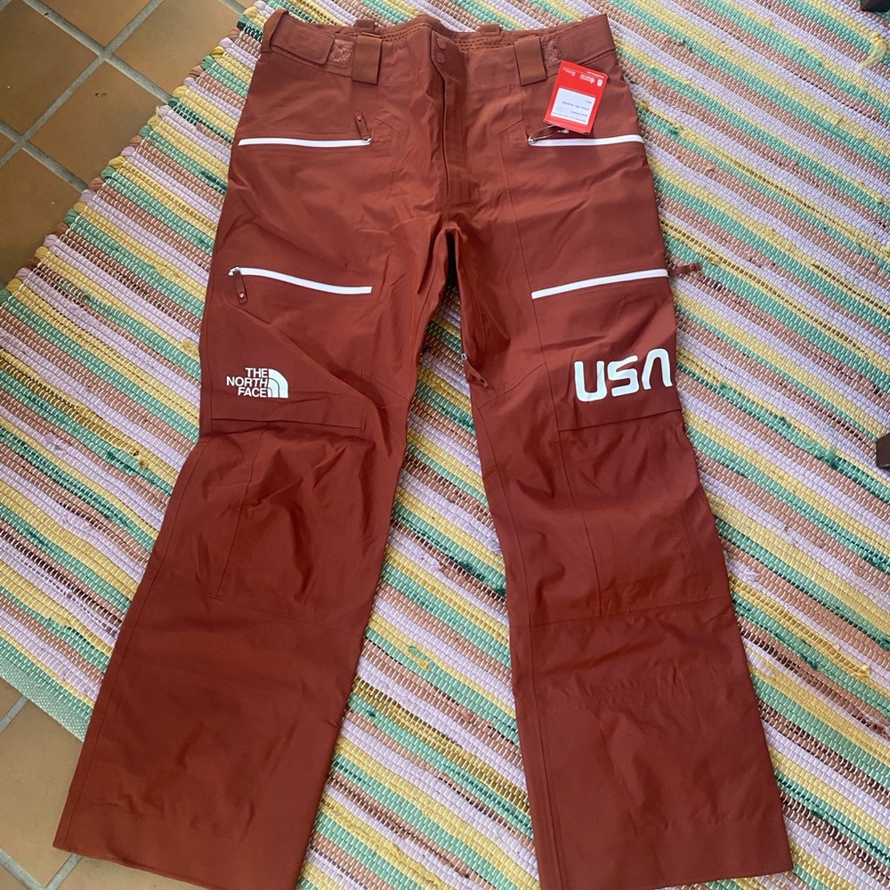 The North Face Men's Rust Cargo Pants